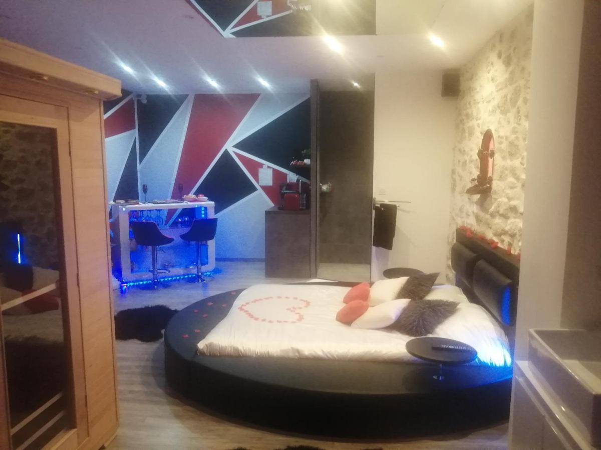 Le Reve De Lily Bed and Breakfast Les Vignères Esterno foto