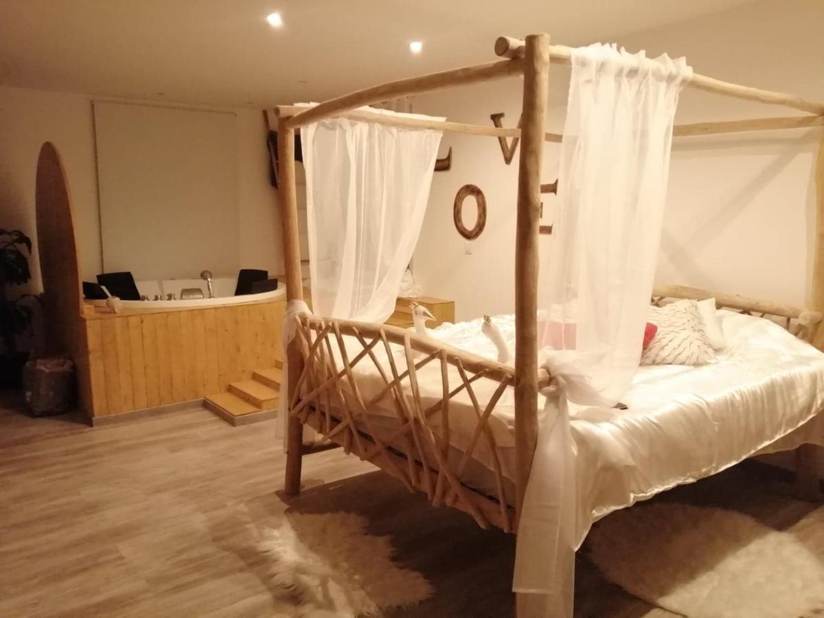 Le Reve De Lily Bed and Breakfast Les Vignères Esterno foto